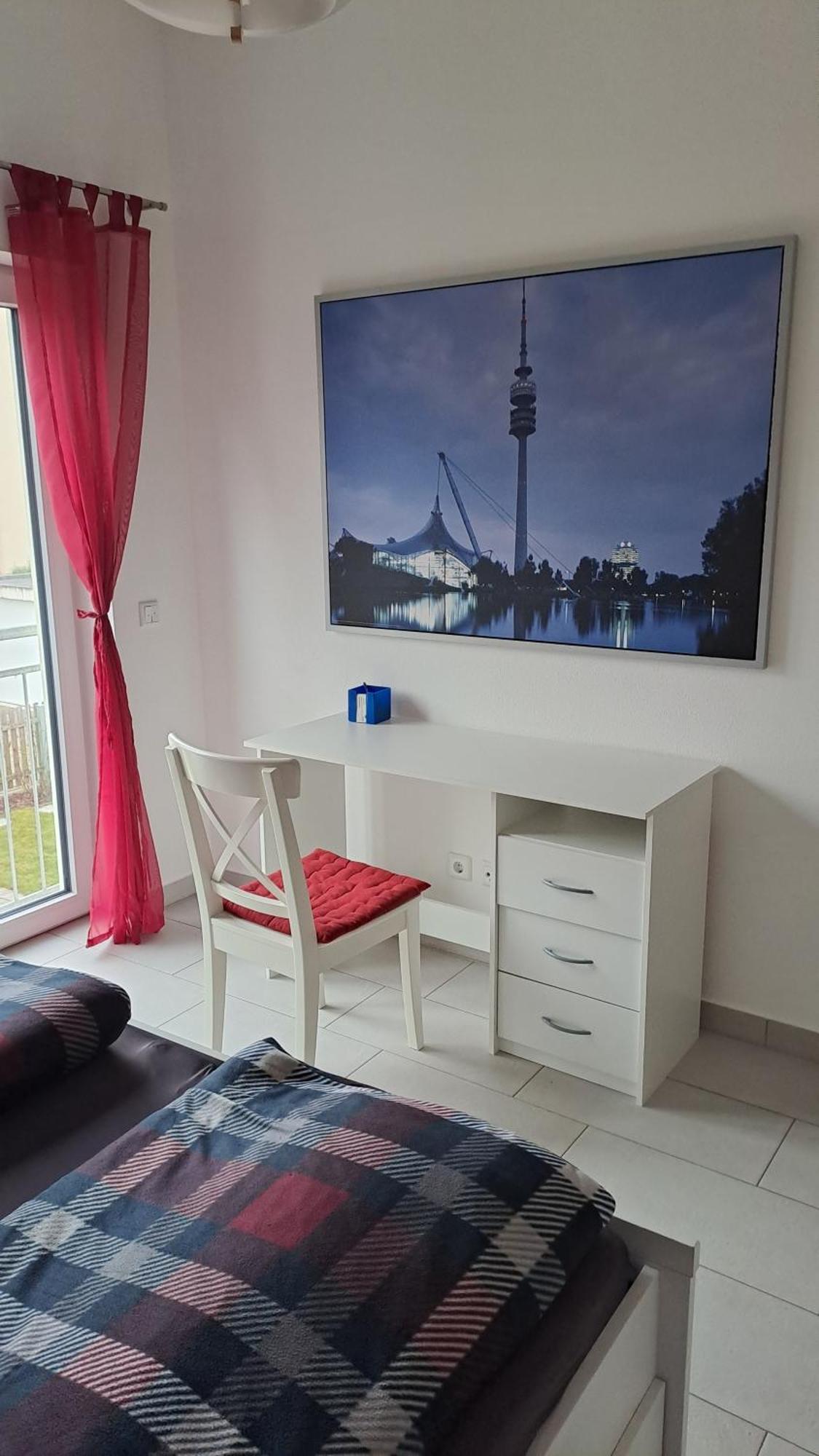 Sehr Schoene Ferienwohnung In Ebersberg Bei Muenchen Exterior foto